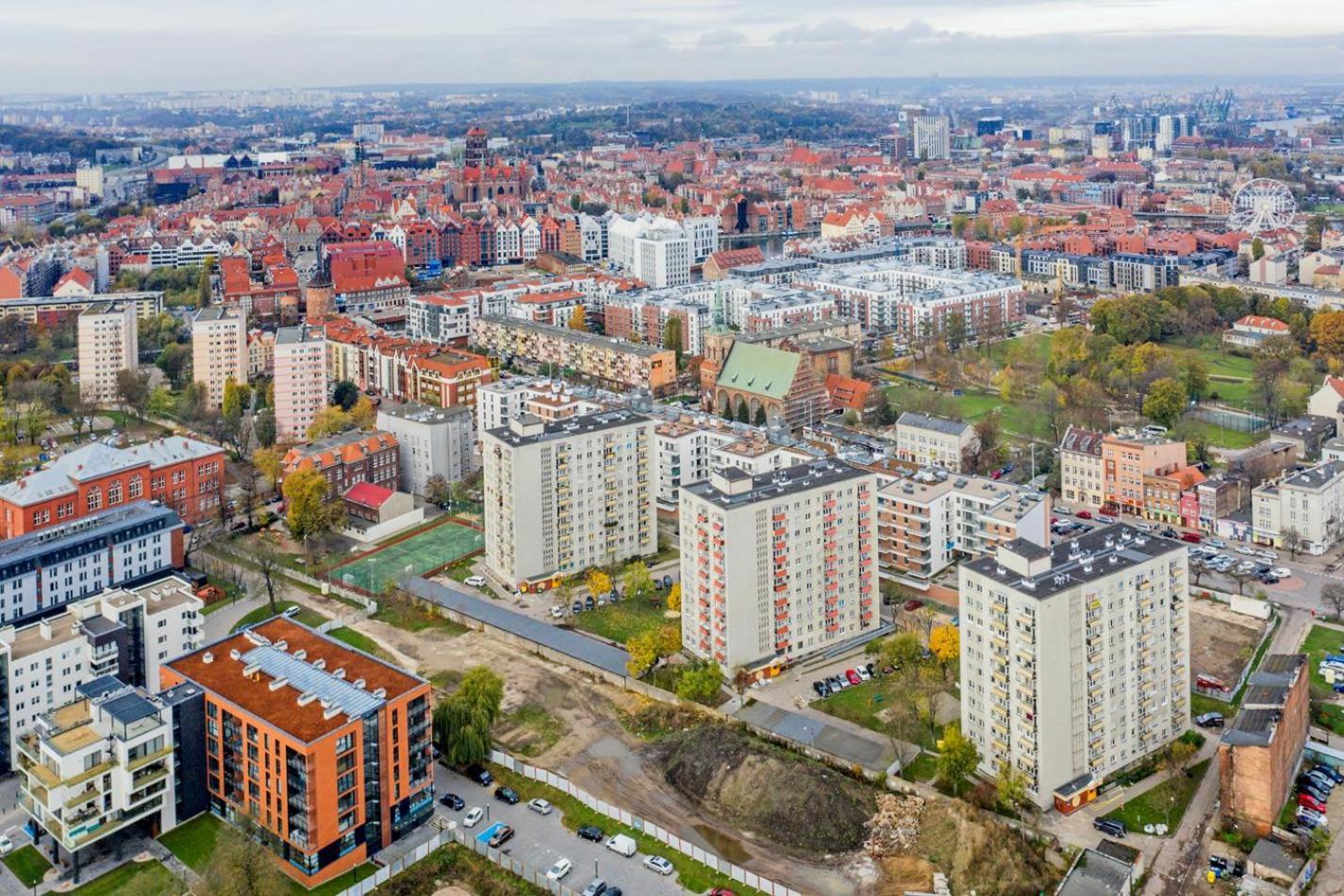 Garden Gates - Billberry Apartments Gdansk Exterior photo